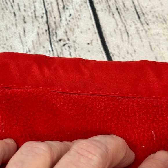 Gap Women’s down and feather quilted vest size extra large - Picture 12 of 12